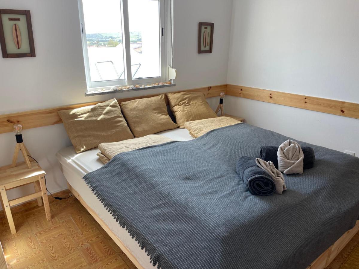 Апартаменты Algarve Surf House Рапозейра Экстерьер фото
